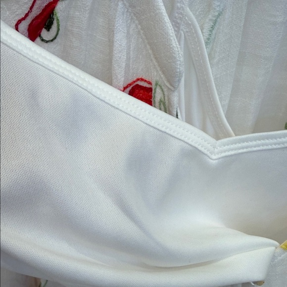 Embroidered Floral Button-Front Women’s Top in White with Red & Yellow Flowers - Picture 5 of 10